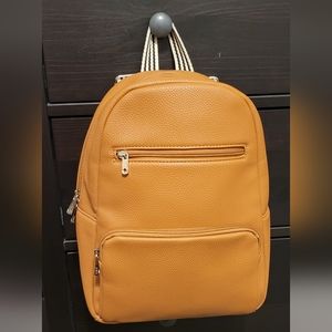 Thirty-One mini backpack